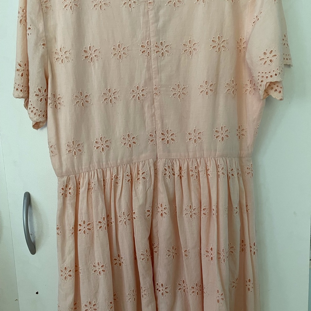 Pink dress